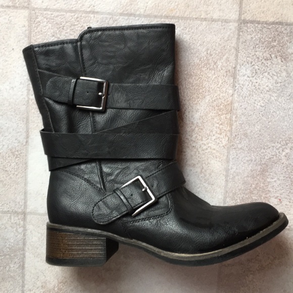 Brash Boots - Picture 3 of 4